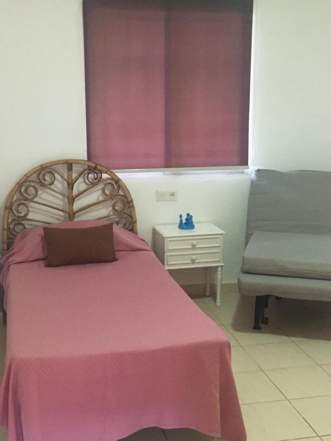 2 Bedroom Apartment Jardines Canarios Los Cristianos Tenerife Arona  Eksteriør bilde